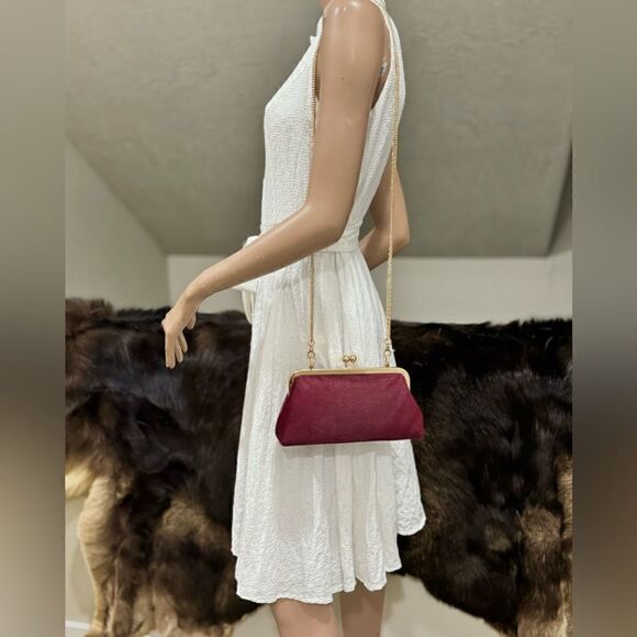 Burgundy Handmade Real hair-on Cowhide Kisslock Clutch/Crossbody & 2 Chains - Picture 6 of 16